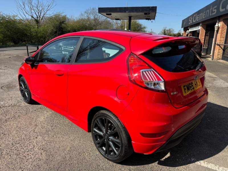 FORD FIESTA