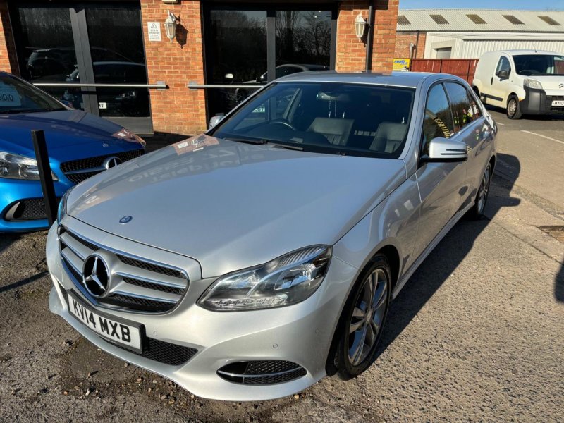 MERCEDES-BENZ E CLASS