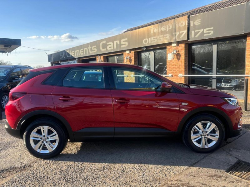 VAUXHALL GRANDLAND X