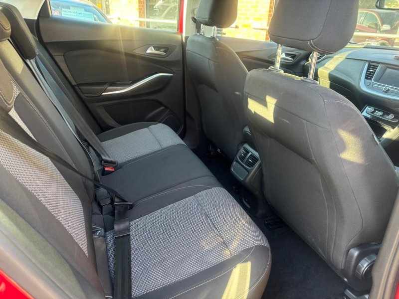 VAUXHALL GRANDLAND X