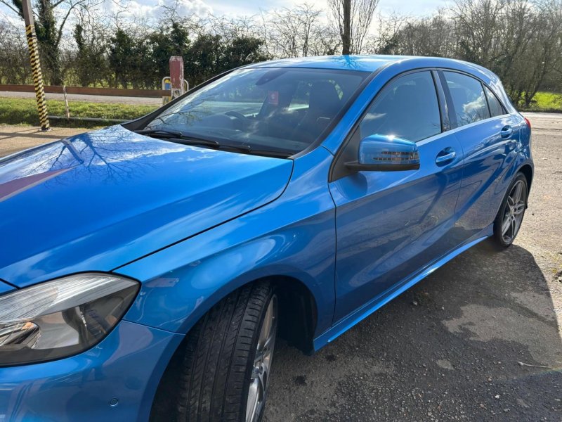 MERCEDES-BENZ A CLASS