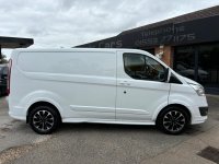 FORD TRANSIT CUSTOM