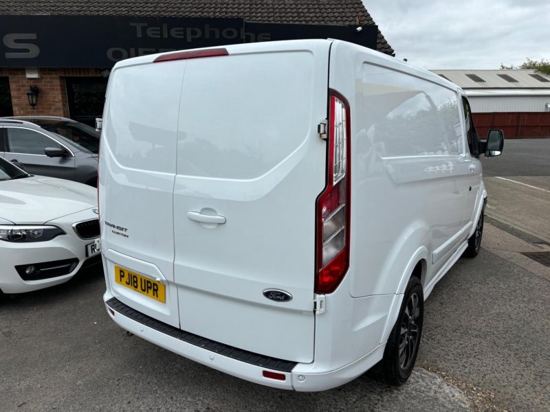 FORD TRANSIT CUSTOM