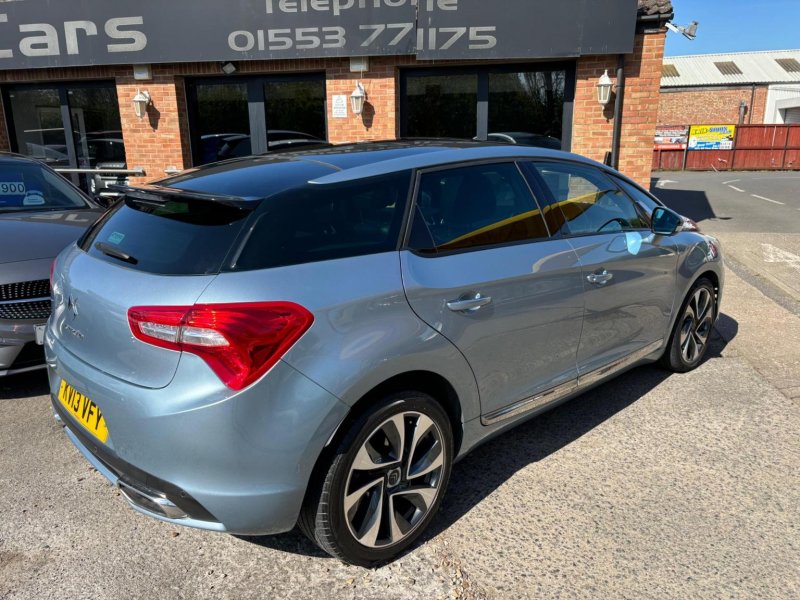 CITROEN DS5