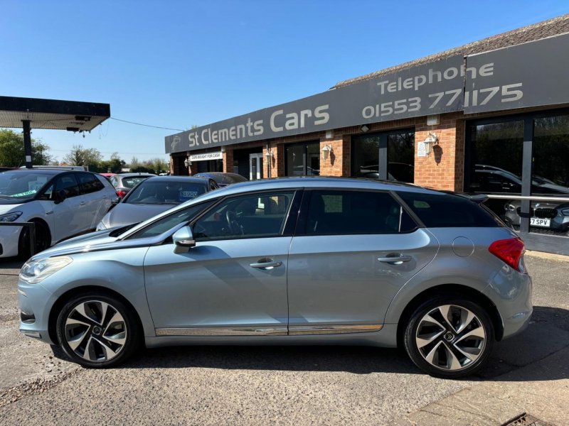 CITROEN DS5