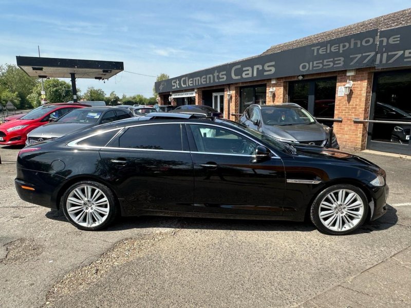 JAGUAR XJ